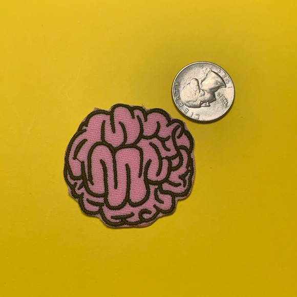 Pink anatomical brain iron On patch - Picture 2 of 2